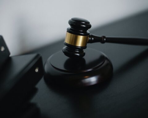 close up photo of wooden gavel