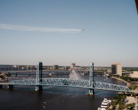 main street bridge in jacksonville florida